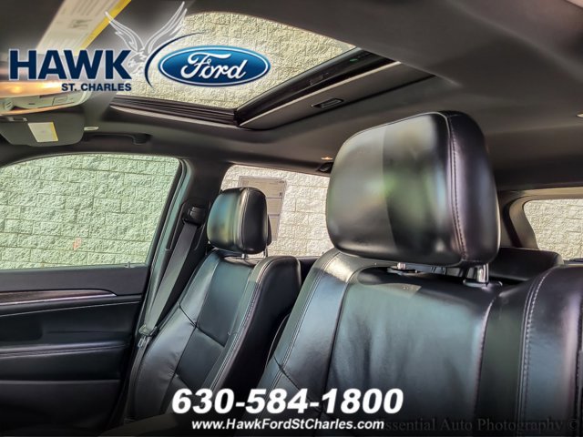 Used 2018 Jeep Grand Cherokee Limited image 9