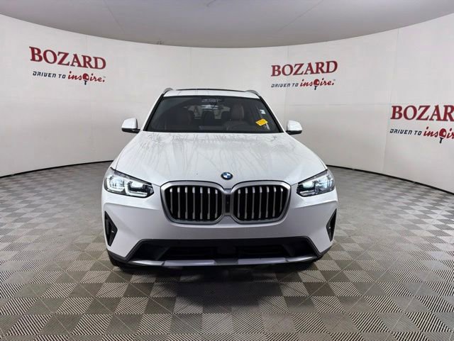 Used 2024 BMW X3 xDrive30i w/ Premium Package AWD/4WD image 2