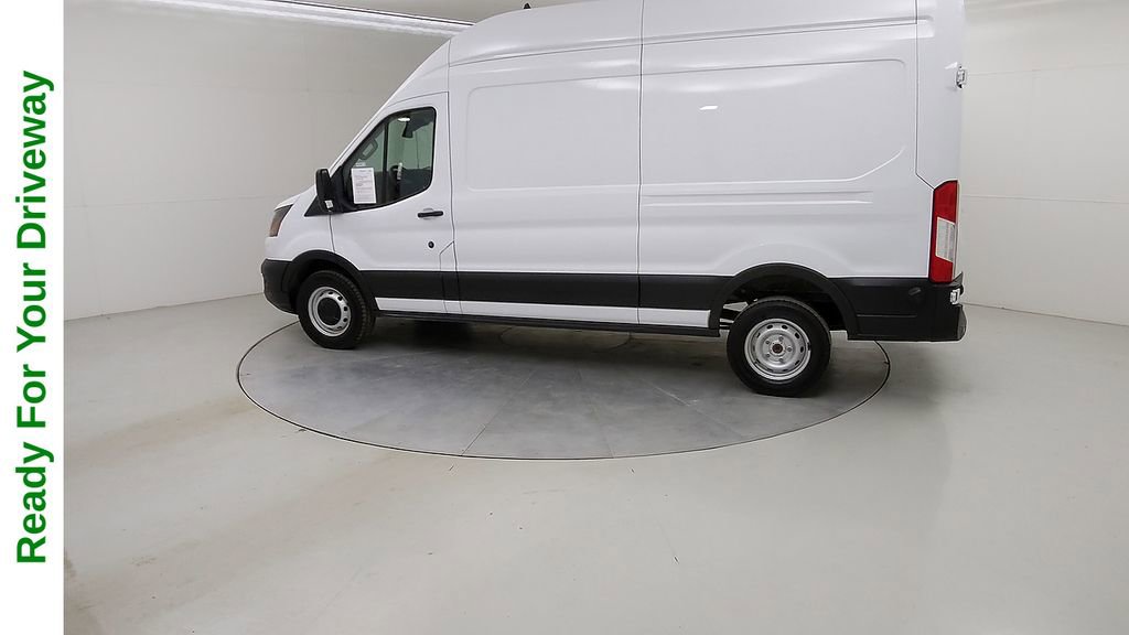 Certified 2024 Ford Transit 250 148 High Roof RWD image 17