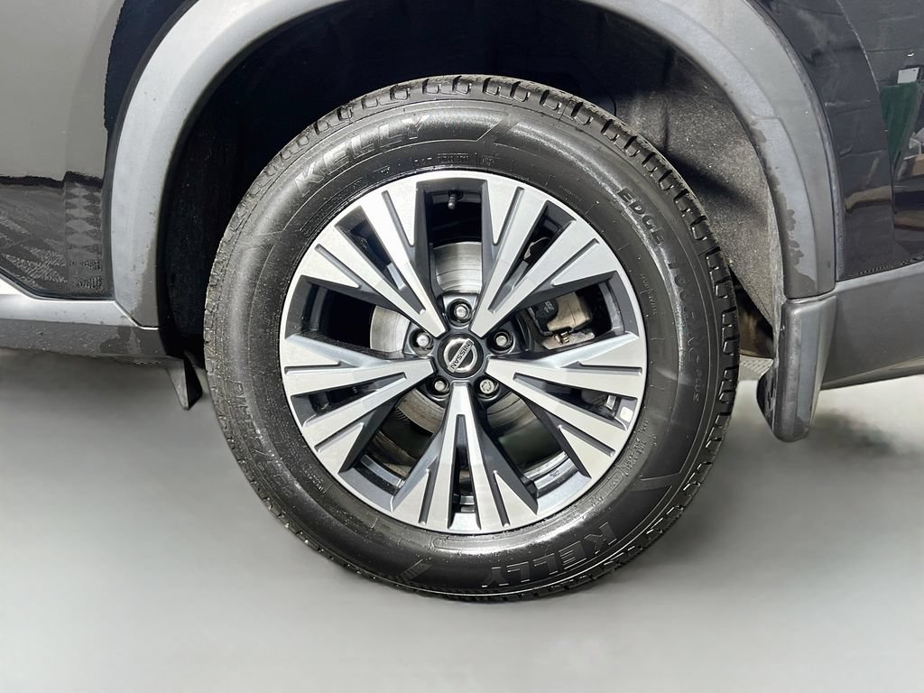Used 2021 Nissan Rogue SV AWD/4WD image 35