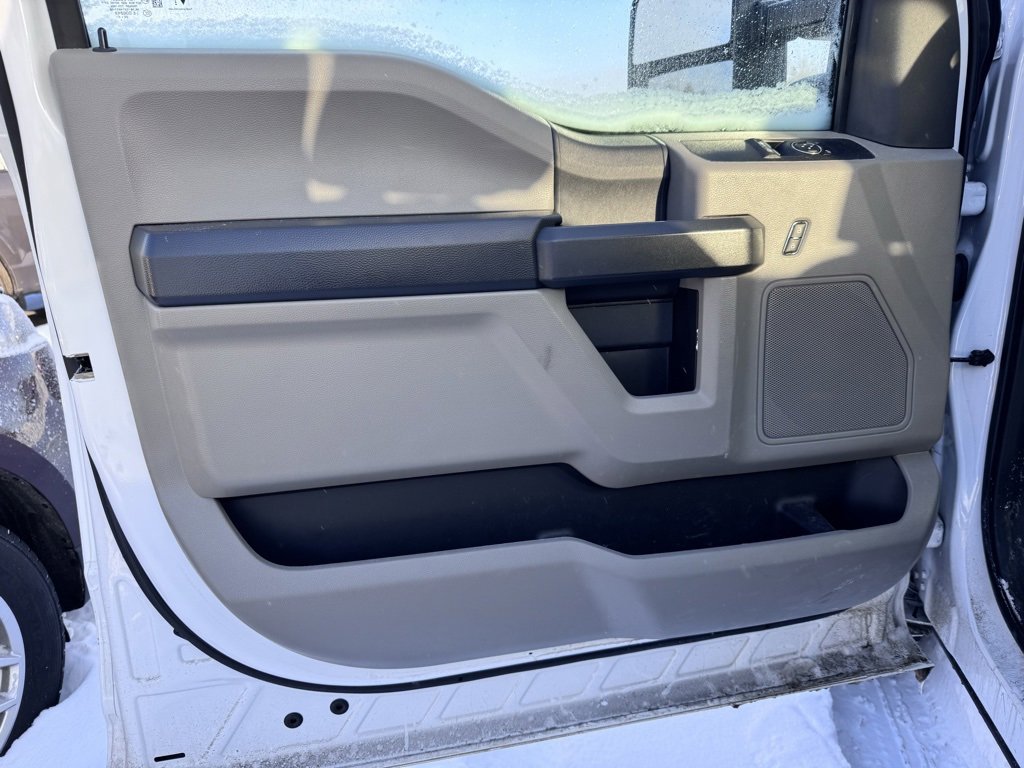 Certified 2022 Ford F250 XL w/ Power Equipment Group image 6