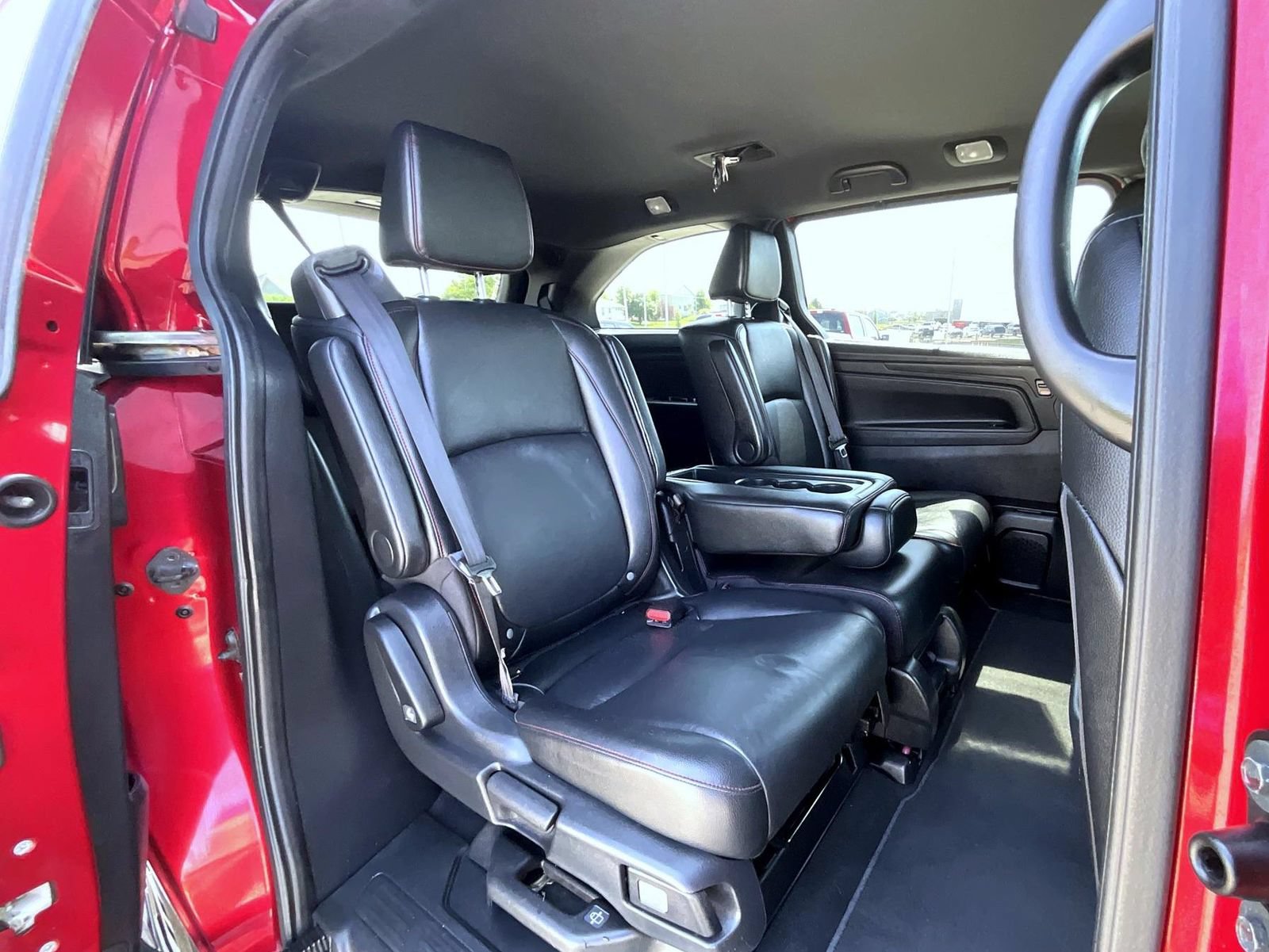 Used 2025 Honda Odyssey Sport-L image 18