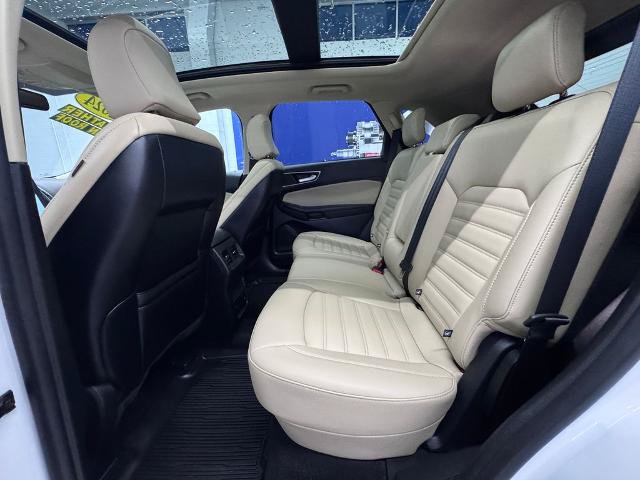 Certified 2024 Ford Edge SEL w/ Convenience Package AWD/4WD image 15