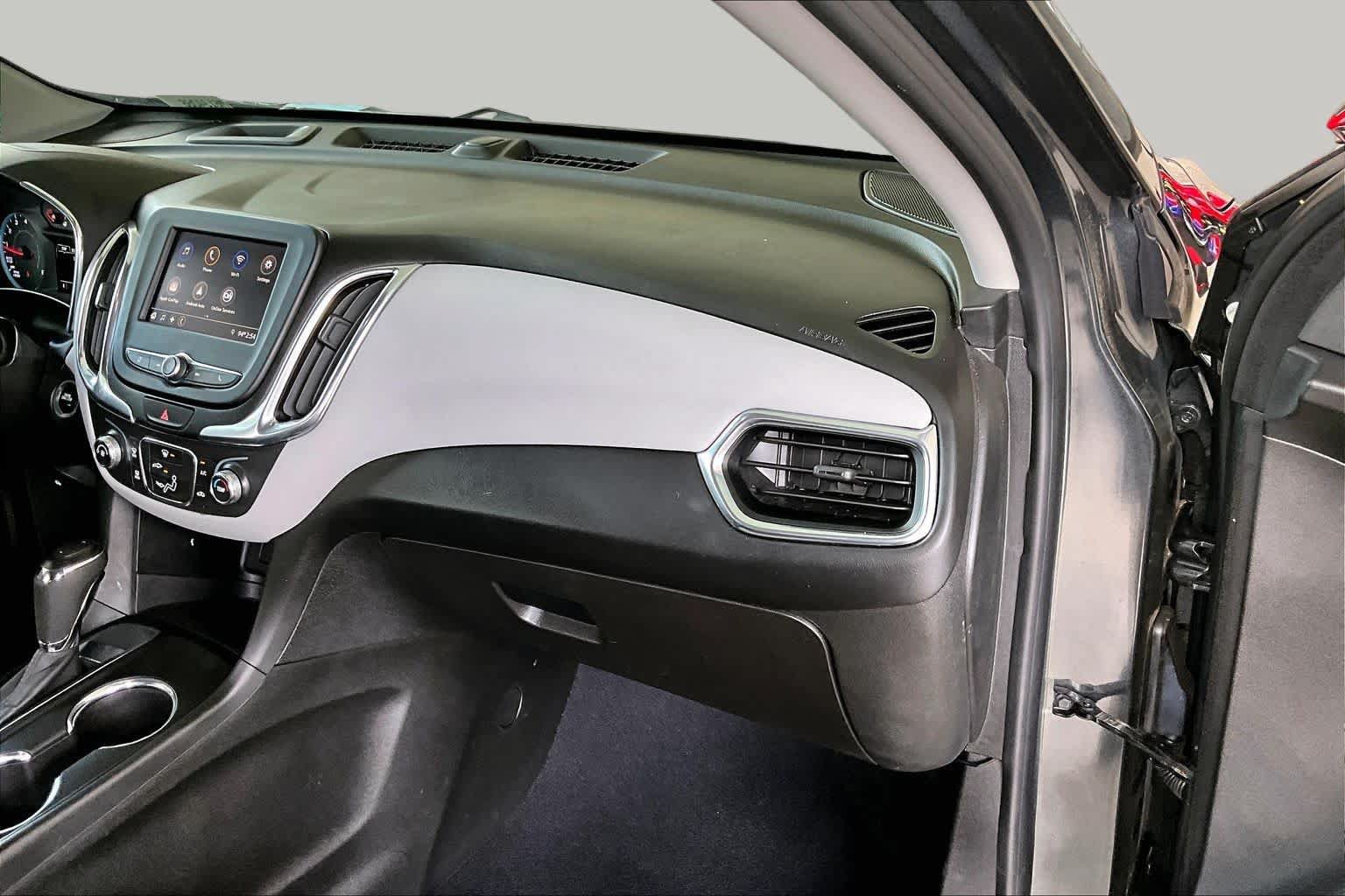 Used 2021 Chevrolet Equinox LS w/ LS Convenience Package FWD image 18