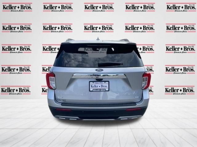 Certified 2020 Ford Explorer XLT w/ Equipment Group 202A AWD/4WD image 8