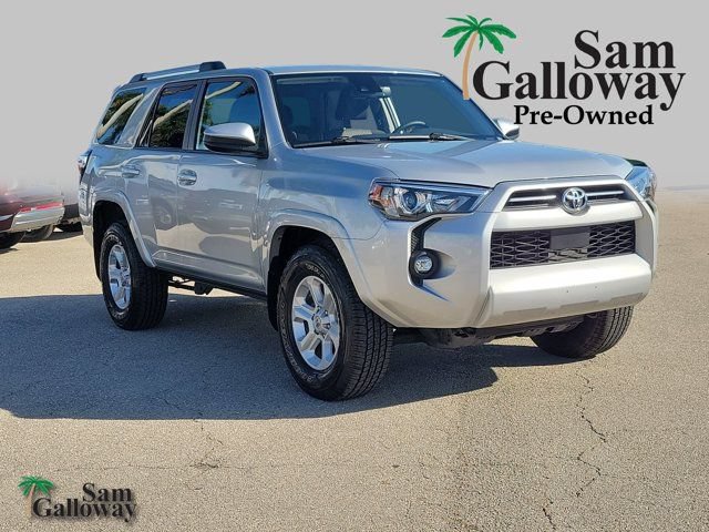 Used 2024 Toyota 4Runner SR5 RWD image 1