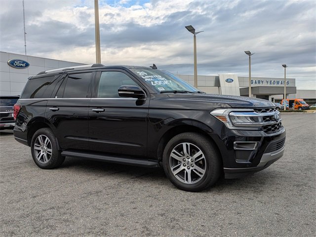 Certified 2024 Ford Expedition Limited image 2