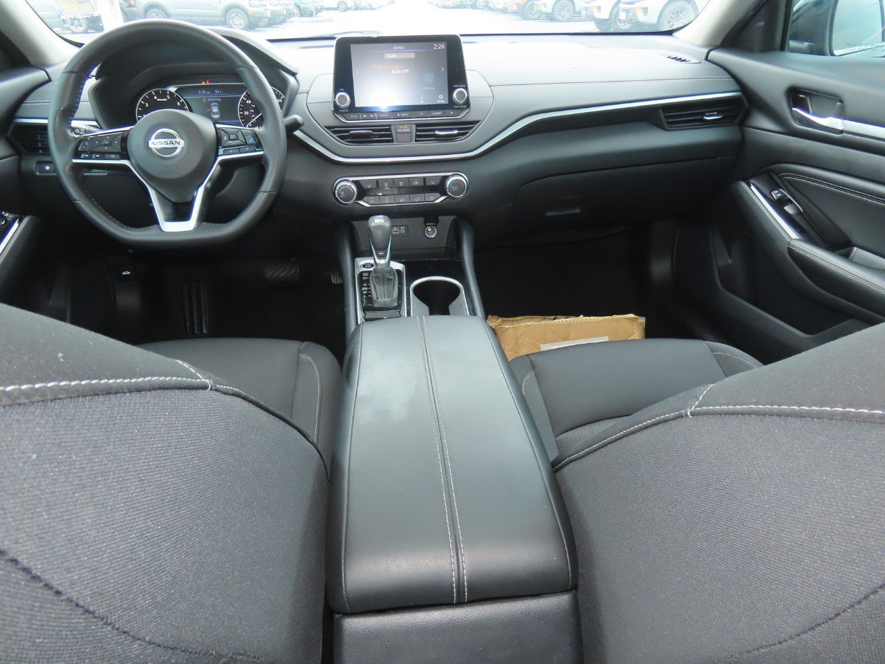 Used 2022 Nissan Altima 2.5 SV w/ SV Premium Package FWD image 21