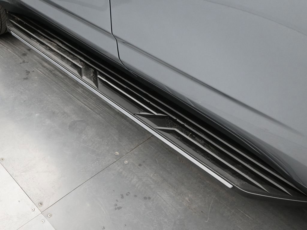 Used 2023 Chevrolet Tahoe High Country image 61