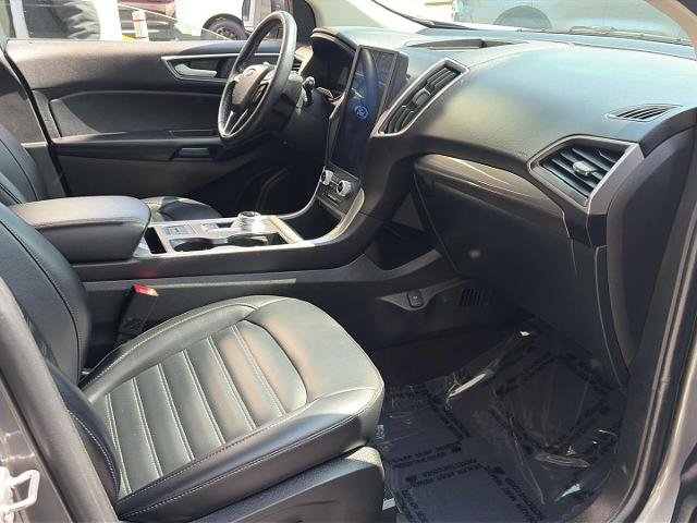 Certified 2024 Ford Edge SEL w/ Convenience Package AWD/4WD image 13
