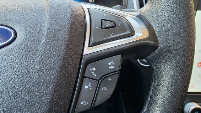 Certified 2024 Ford Edge SEL w/ Convenience Package AWD/4WD image 15