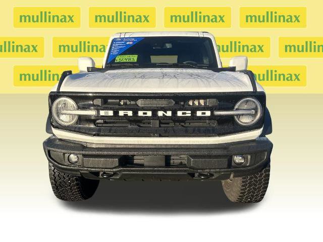 Certified 2025 Ford Bronco Outer Banks w/ Sasquatch Package AWD/4WD image 15