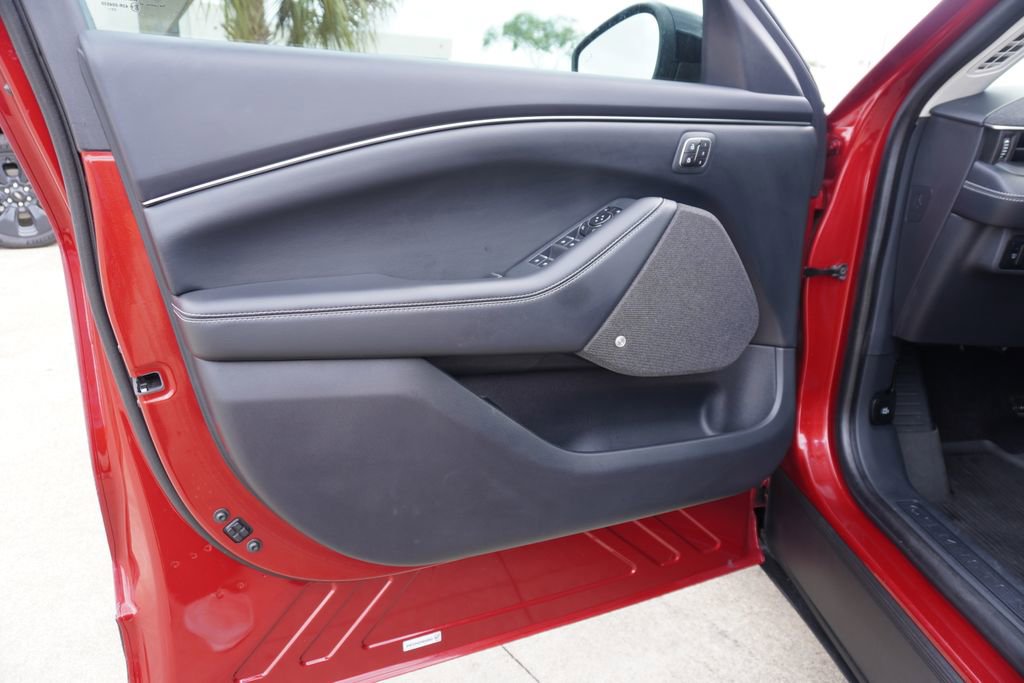 Certified 2024 Ford Mustang Mach-E Premium RWD image 8