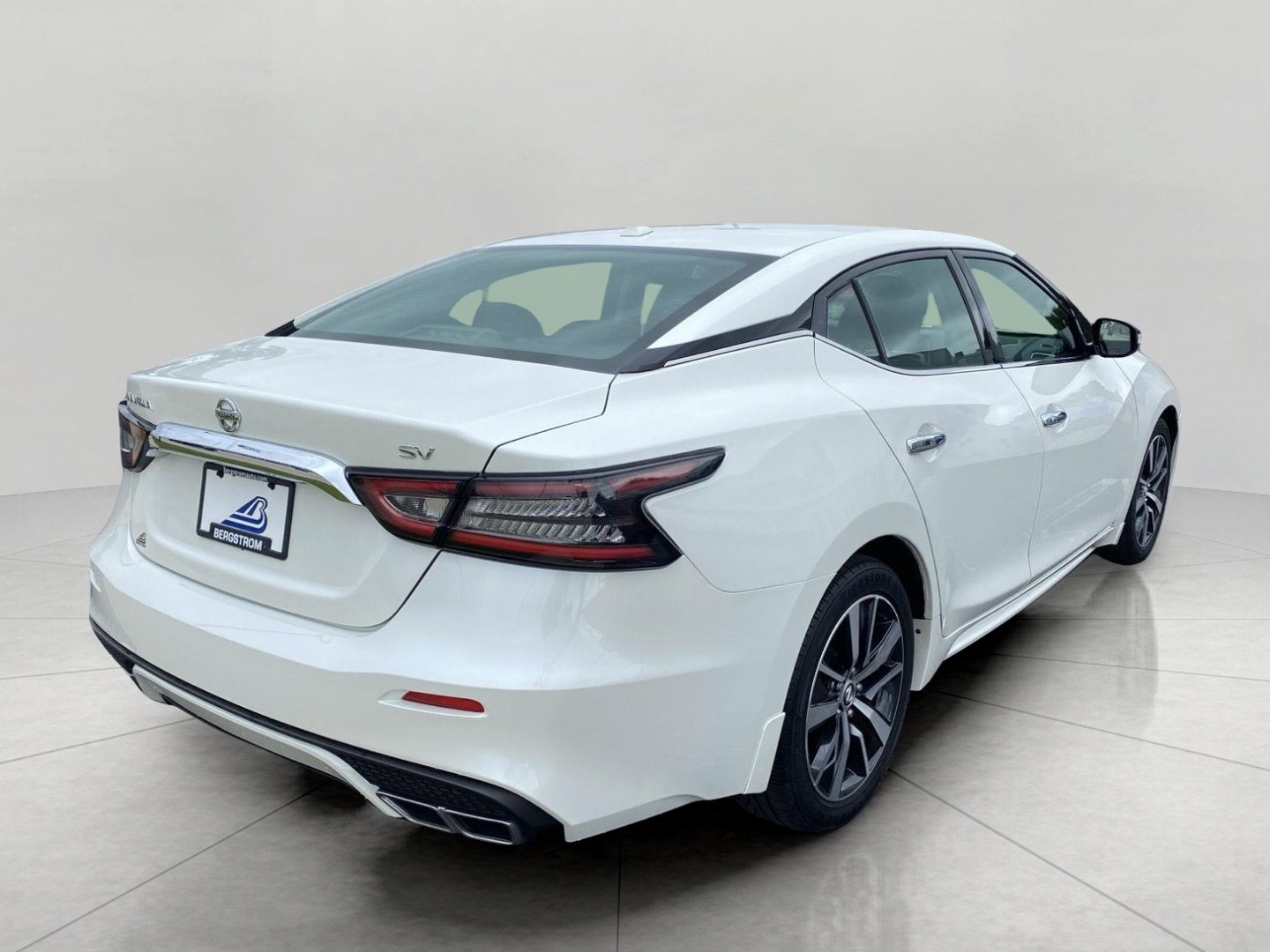 Used 2019 Nissan Maxima 3.5 SV w/ Floor Mat Group FWD image 6