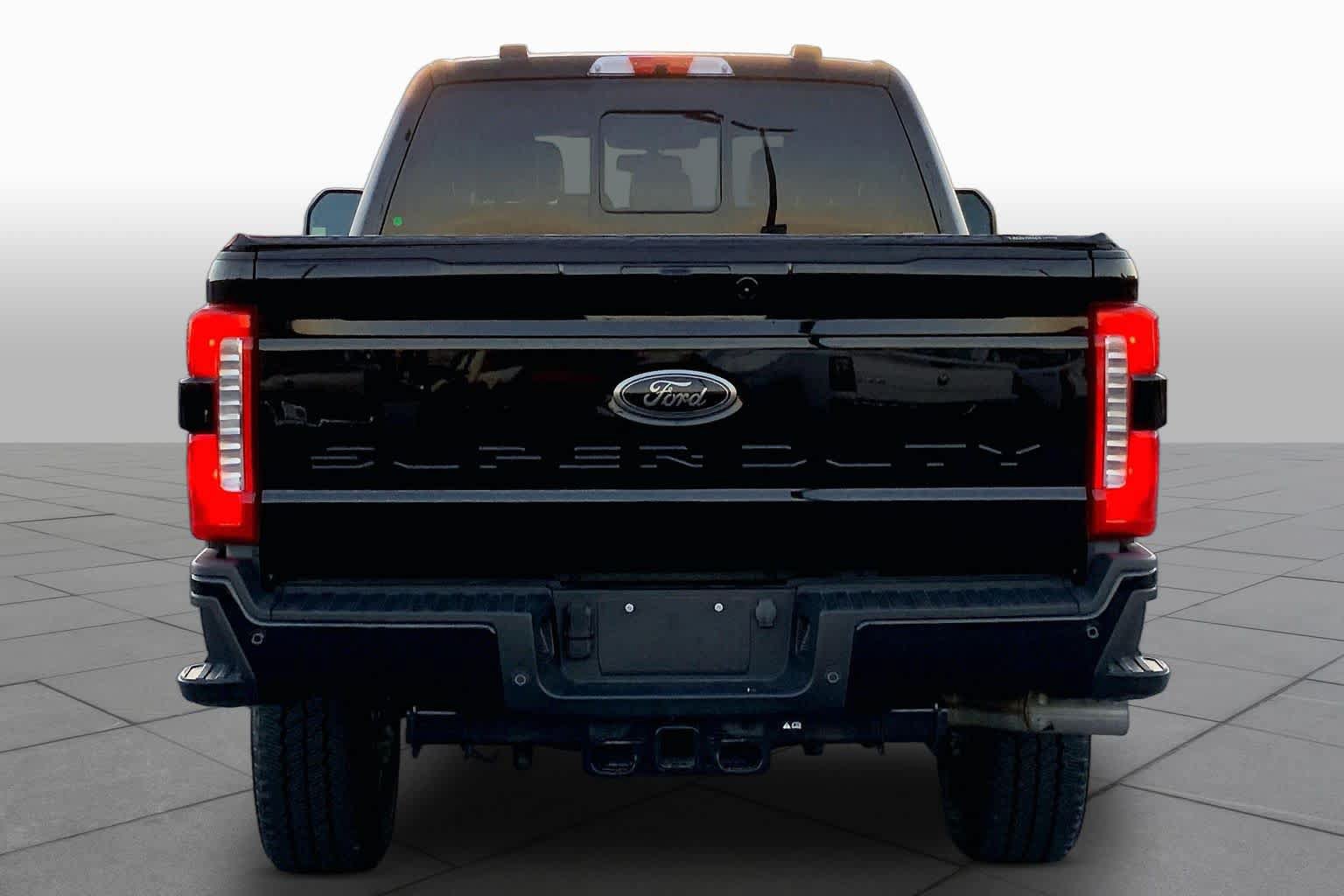 Certified 2024 Ford F250 Lariat w/ Lariat Ultimate Package AWD/4WD image 5