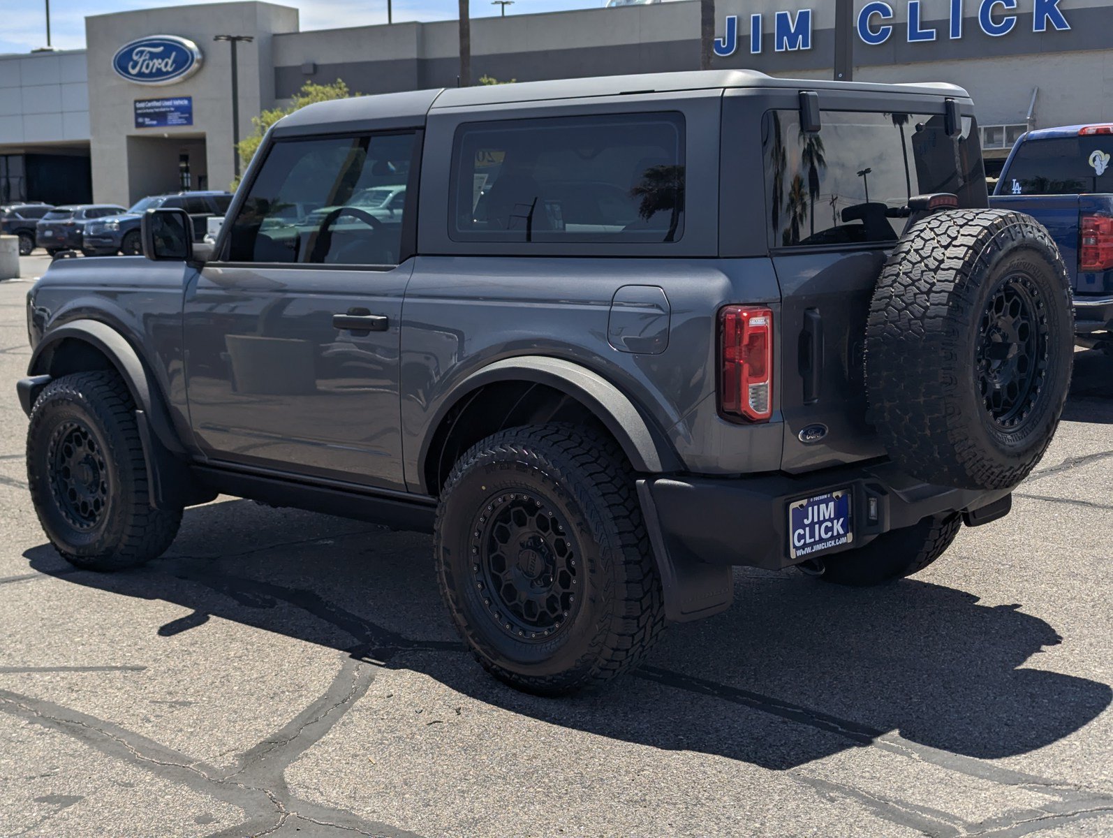Certified 2022 Ford Bronco 2-Door AWD/4WD image 4