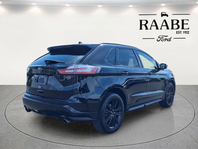 Certified 2020 Ford Edge ST-Line w/ Cold Weather Package AWD/4WD image 7