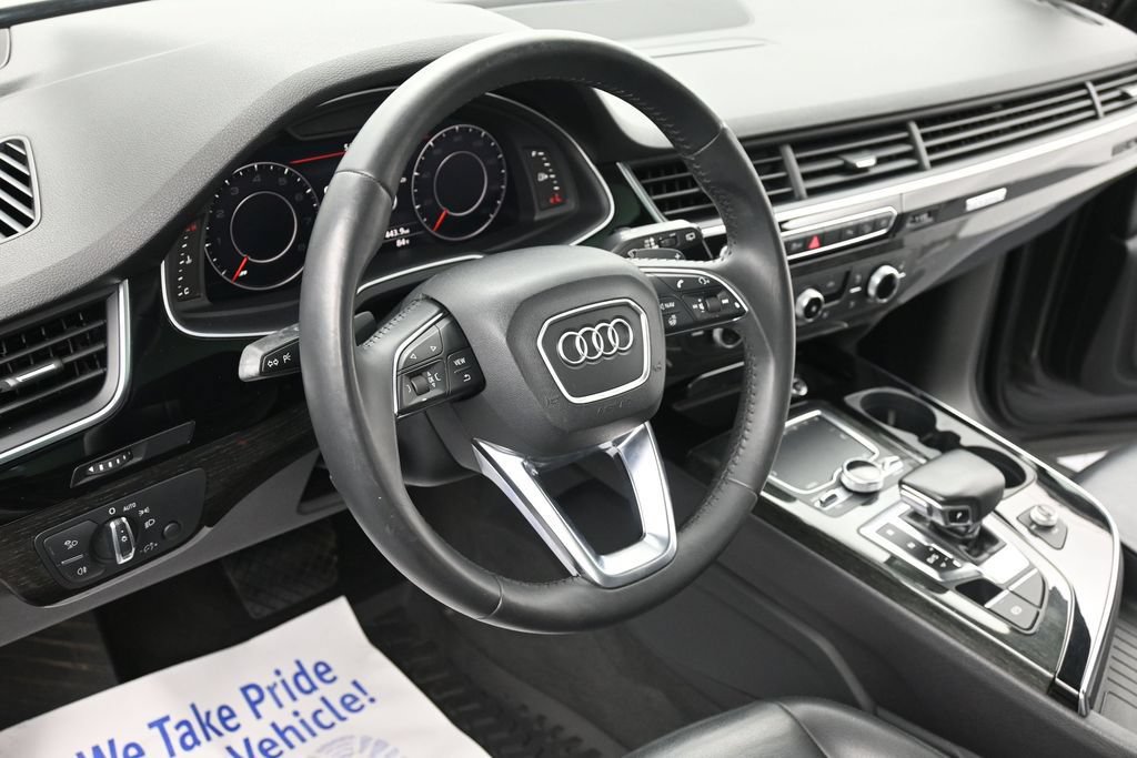 Used 2019 Audi Q7 3.0T Premium AWD/4WD image 14