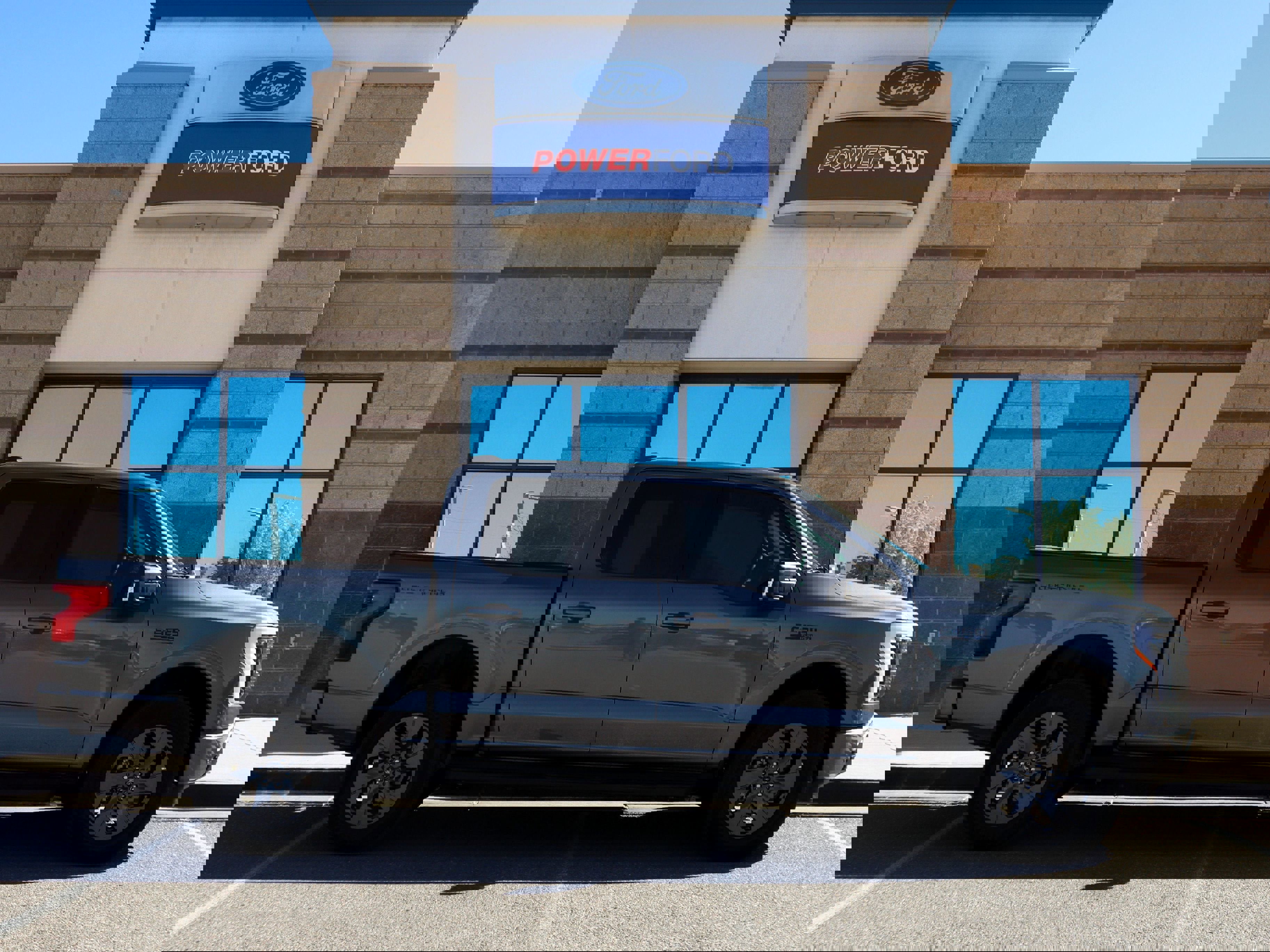 Certified 2025 Ford F150 Lightning Flash image 7