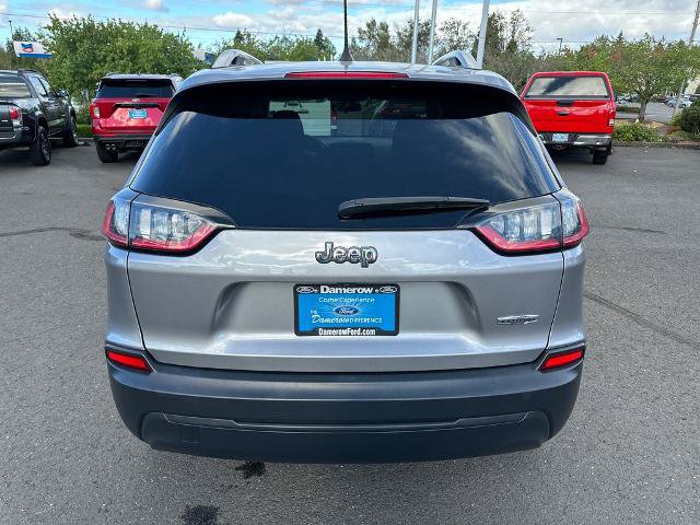 Used 2019 Jeep Cherokee Latitude w/ Popular Appearance Group FWD image 5