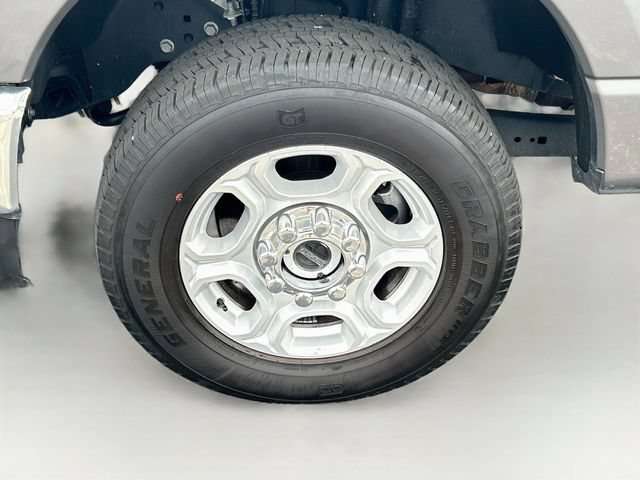 Certified 2025 Ford F250 XLT AWD/4WD image 34