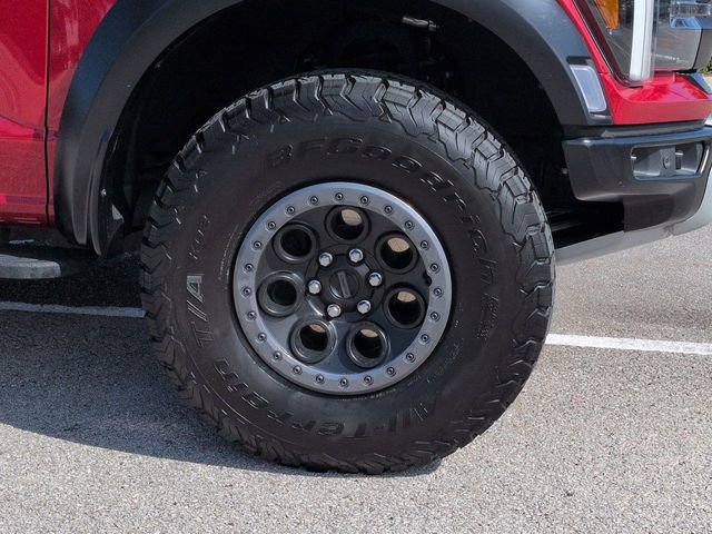 Certified 2025 Ford F150 Raptor AWD/4WD image 11