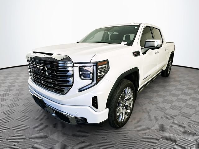 Used 2024 GMC Sierra 1500 Denali w/ Denali Reserve Package AWD/4WD image 6