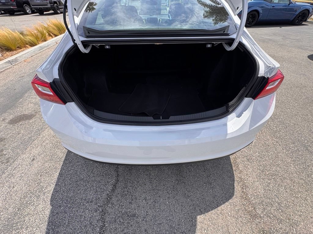 Used 2023 Chevrolet Malibu LT FWD image 13