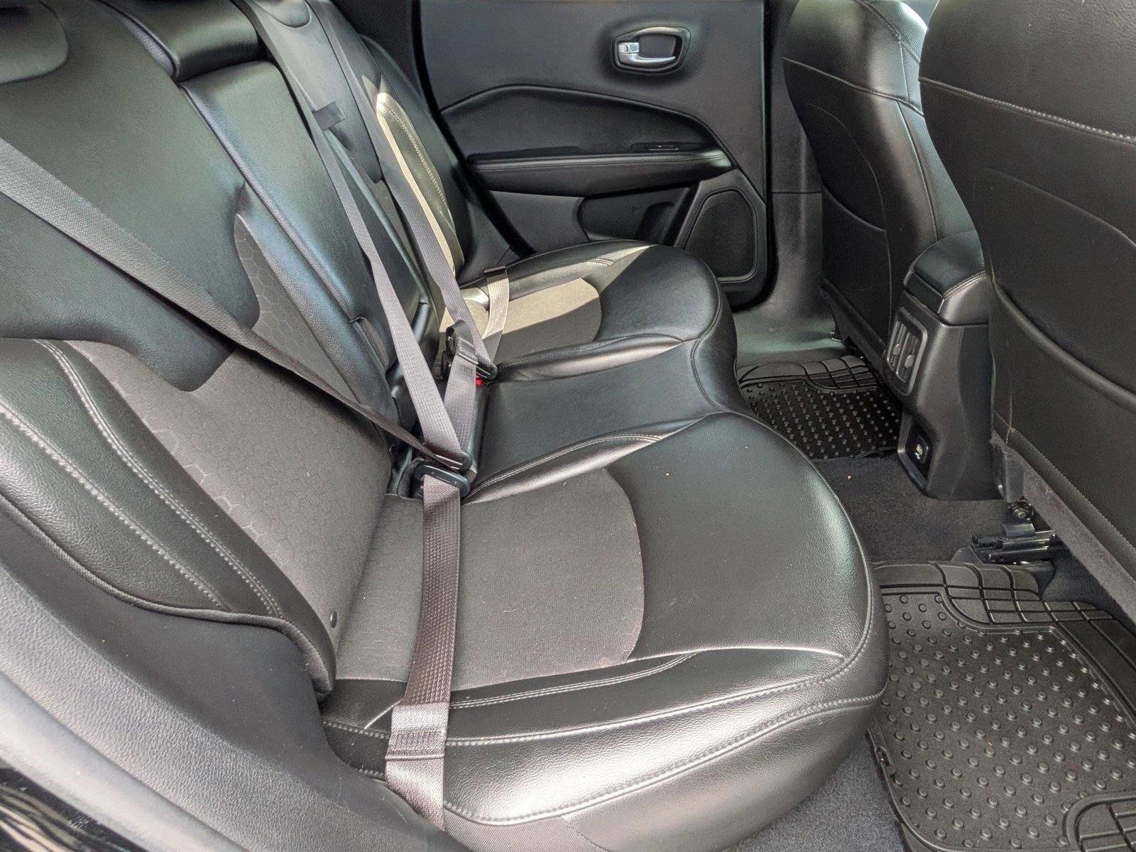 Used 2021 Jeep Compass Latitude FWD image 18