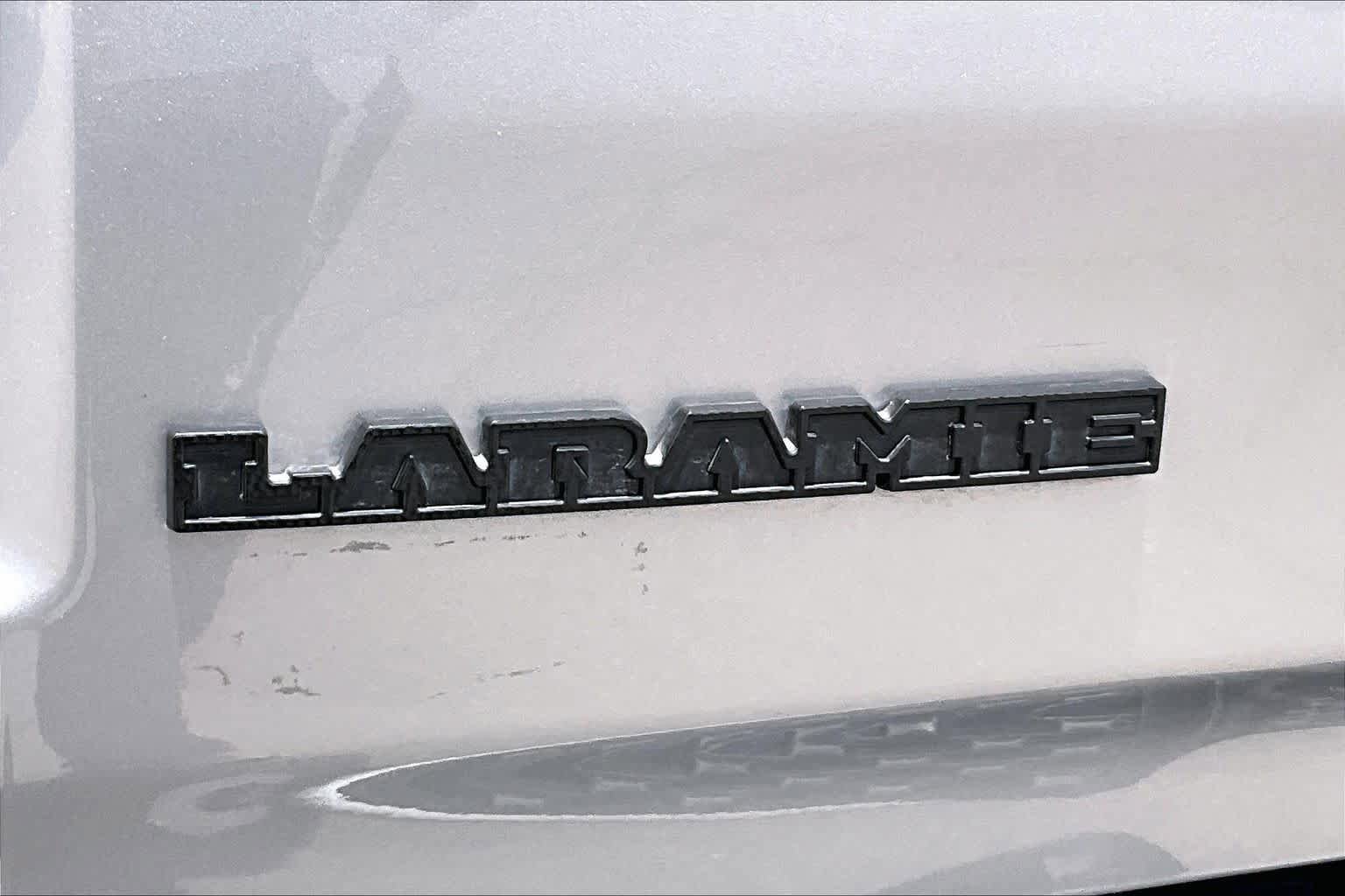 Used 2025 RAM 1500 Laramie w/ Sport Appearance Package AWD/4WD image 30