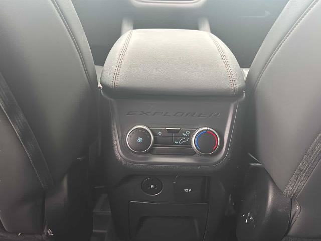 Certified 2025 Ford Explorer Active w/ Active Comfort Package AWD/4WD image 24