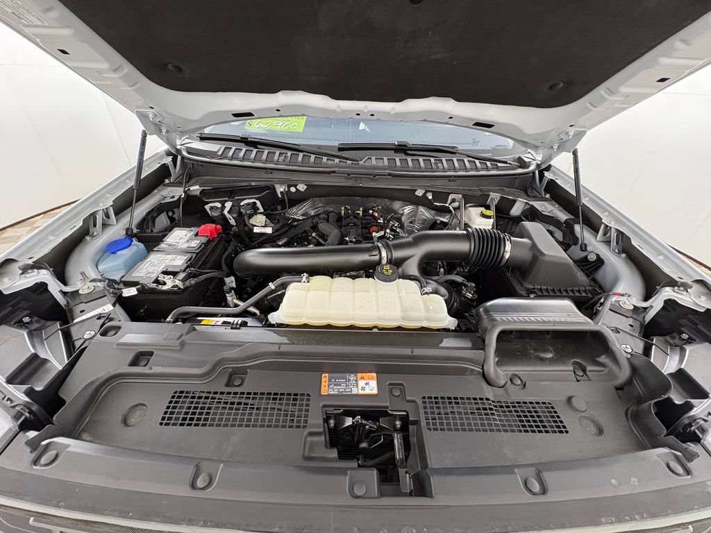 Certified 2025 Ford Expedition Platinum AWD/4WD image 33