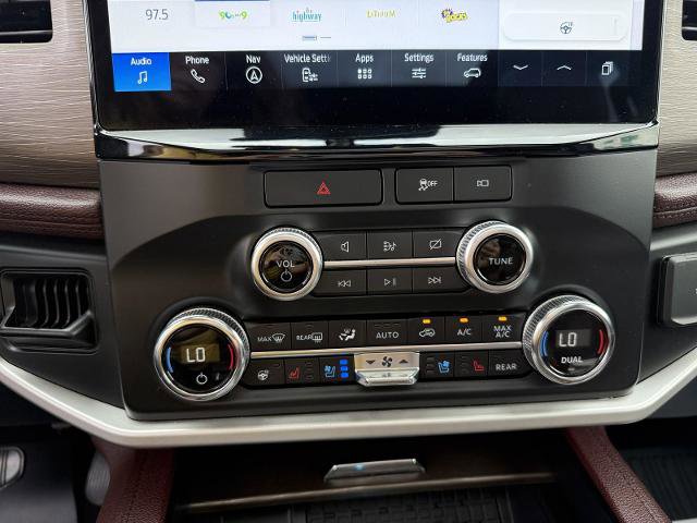 Certified 2022 Ford Expedition Max Limited image 24