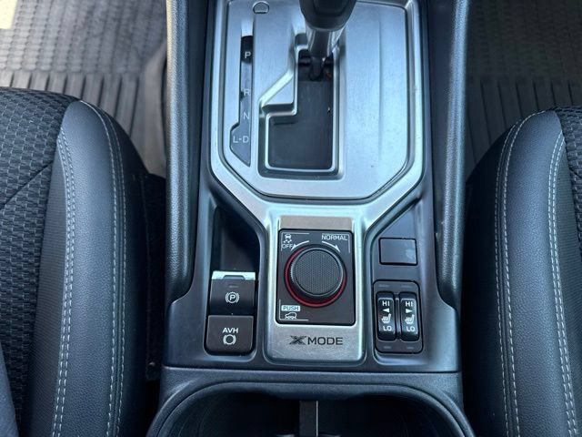 Used 2022 Subaru Forester Premium AWD/4WD image 32