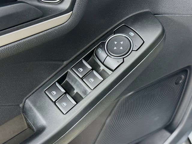 Certified 2022 Ford Escape SE w/ Cold Weather Package image 17