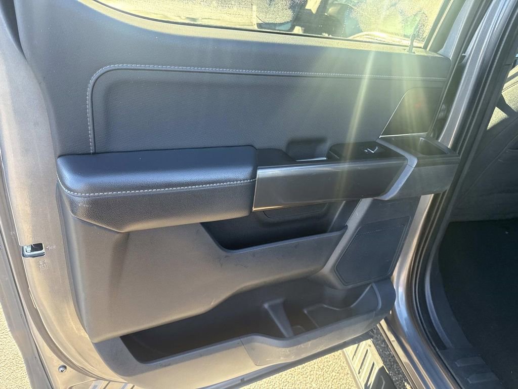 Certified 2022 Ford F150 XLT w/ Equipment Group 302A High image 16