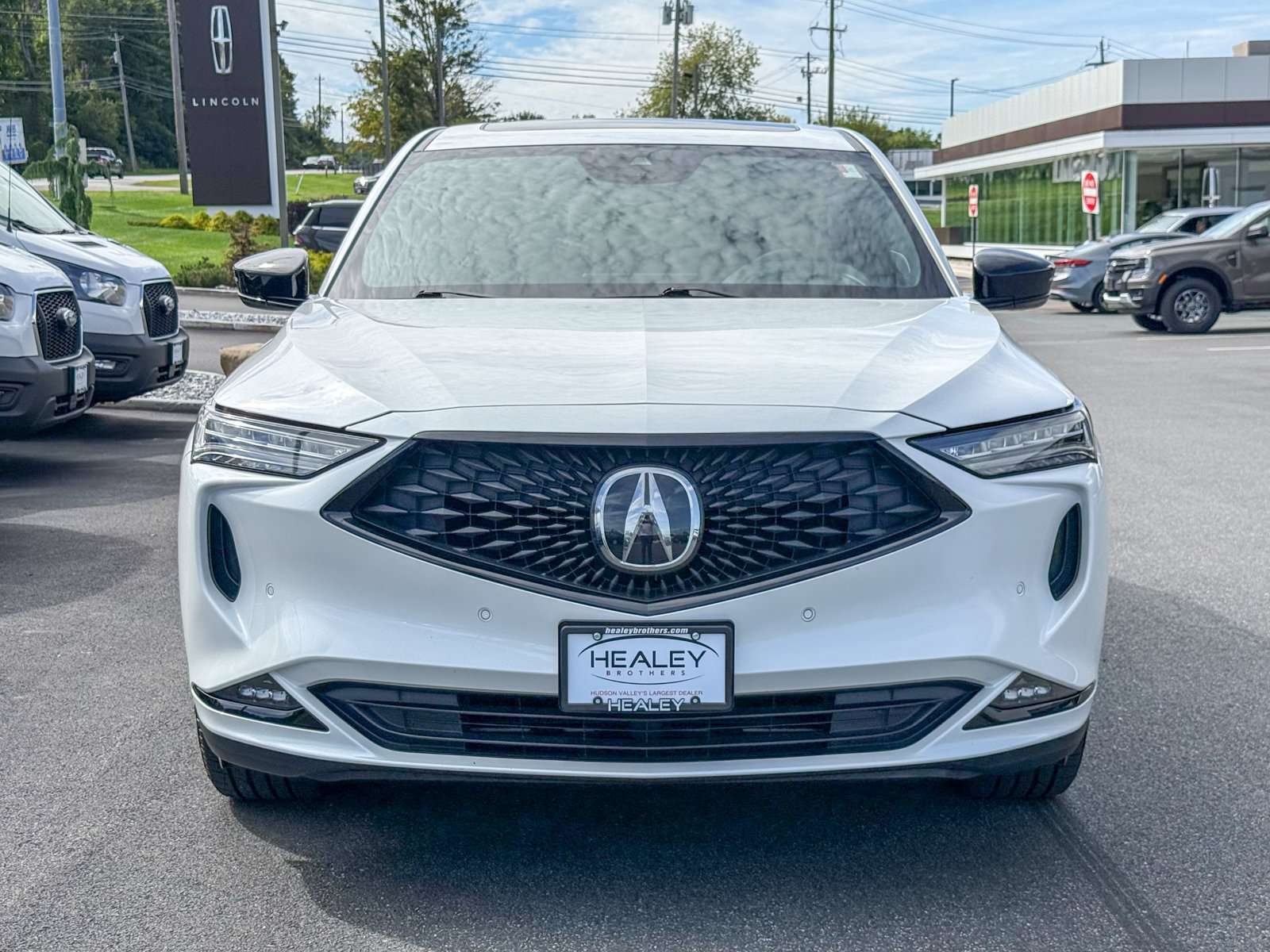 Used 2022 Acura MDX A-Spec AWD/4WD image 2
