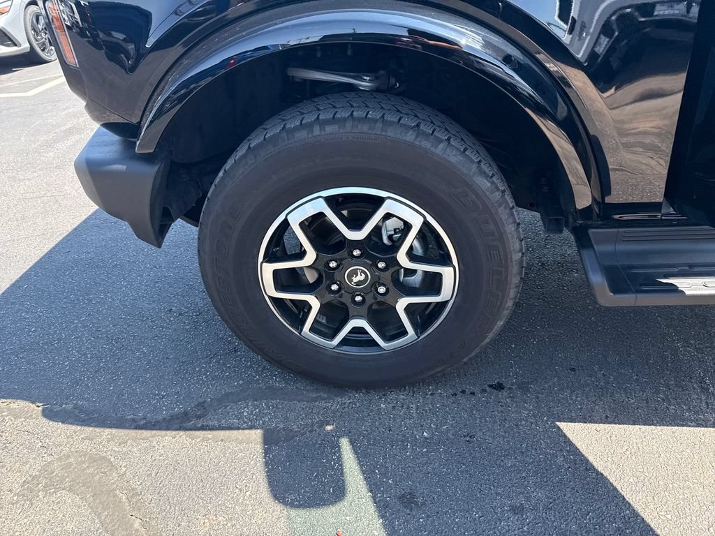 Certified 2025 Ford Bronco Outer Banks AWD/4WD image 28