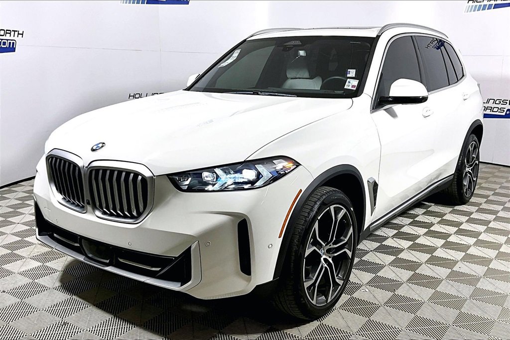 Used 2025 BMW X5 sDrive40i w/ Climate Comfort Package image 1