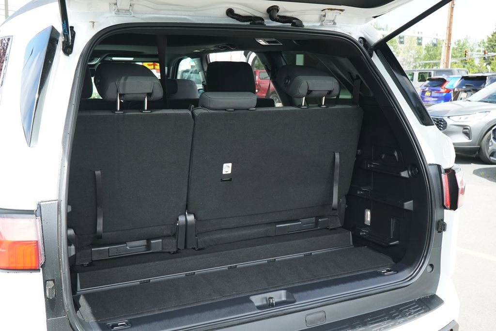 Used 2025 Toyota Sequoia SR5 w/ TRD Sport Package AWD/4WD image 23