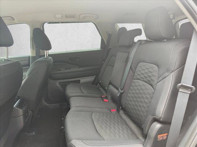 Used 2024 Nissan Pathfinder SV w/ Black Appearance Package AWD/4WD image 14