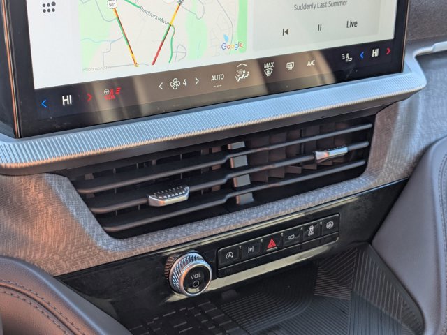 Certified 2025 Ford Explorer Platinum w/ Ultimate Package image 27