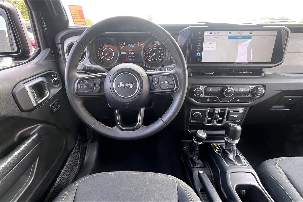 Used 2024 Jeep Wrangler Unlimited Sport AWD/4WD image 4