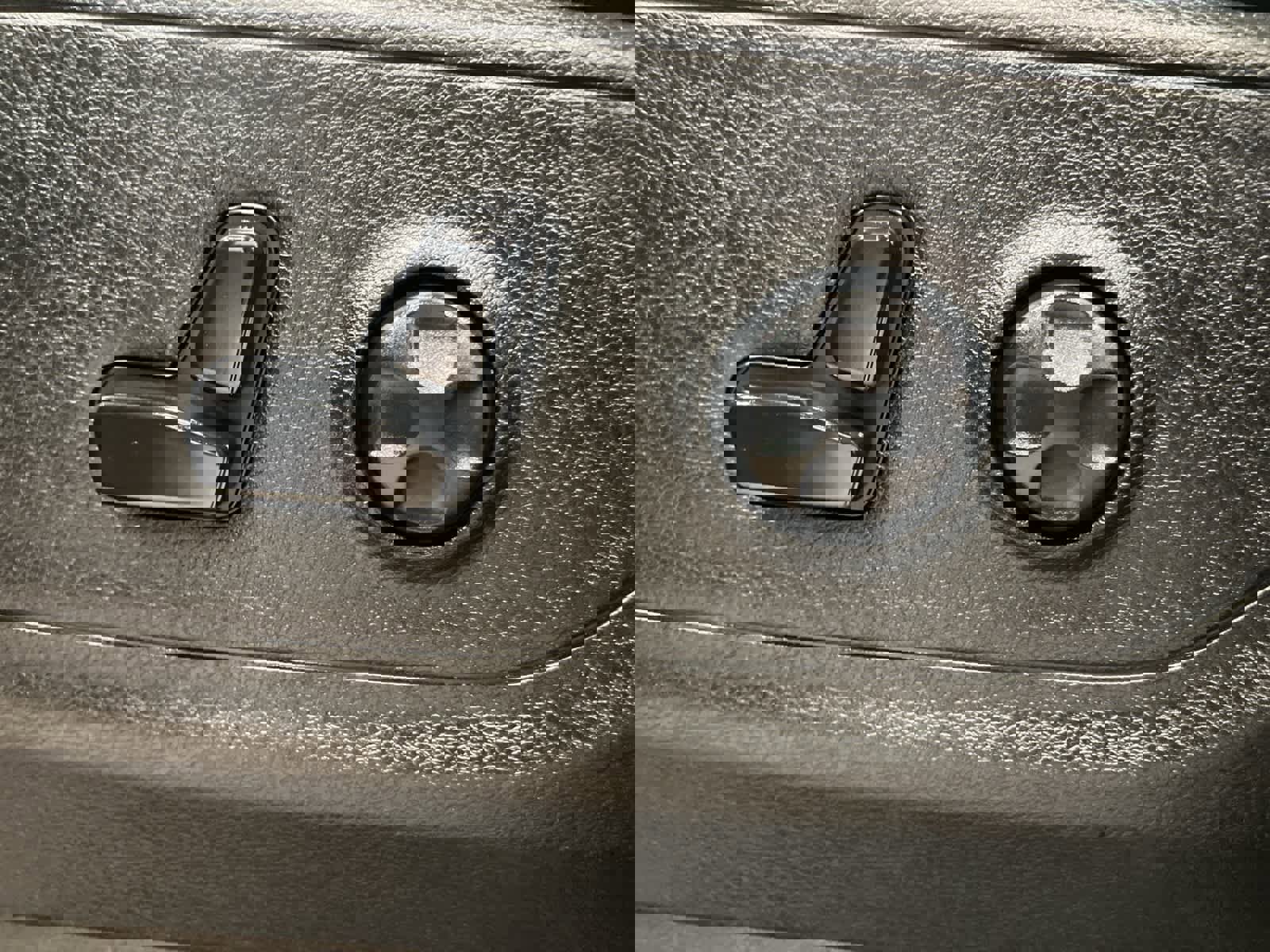 Used 2020 RAM 1500 Sport w/ Comfort & Convenience Group image 14