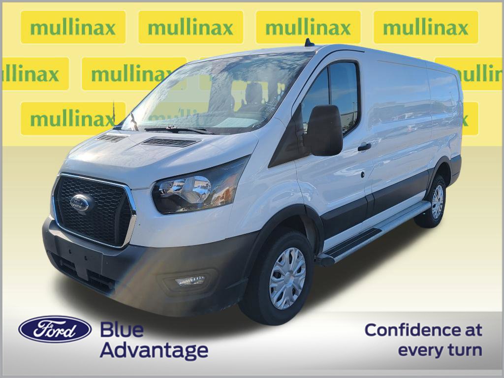 Certified 2025 Ford Transit 250 Low Roof w/ Exterior Upgrade Package RWD image 2