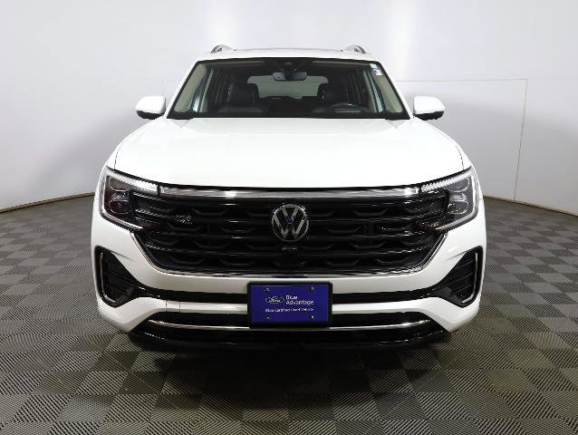 Used 2024 Volkswagen Atlas SEL Premium R-Line image 6