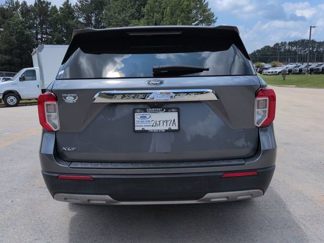 Certified 2021 Ford Explorer XLT w/ Equipment Group 202A RWD image 6