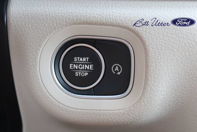 Used 2025 Mercedes-Benz GLE 350 4MATIC image 24