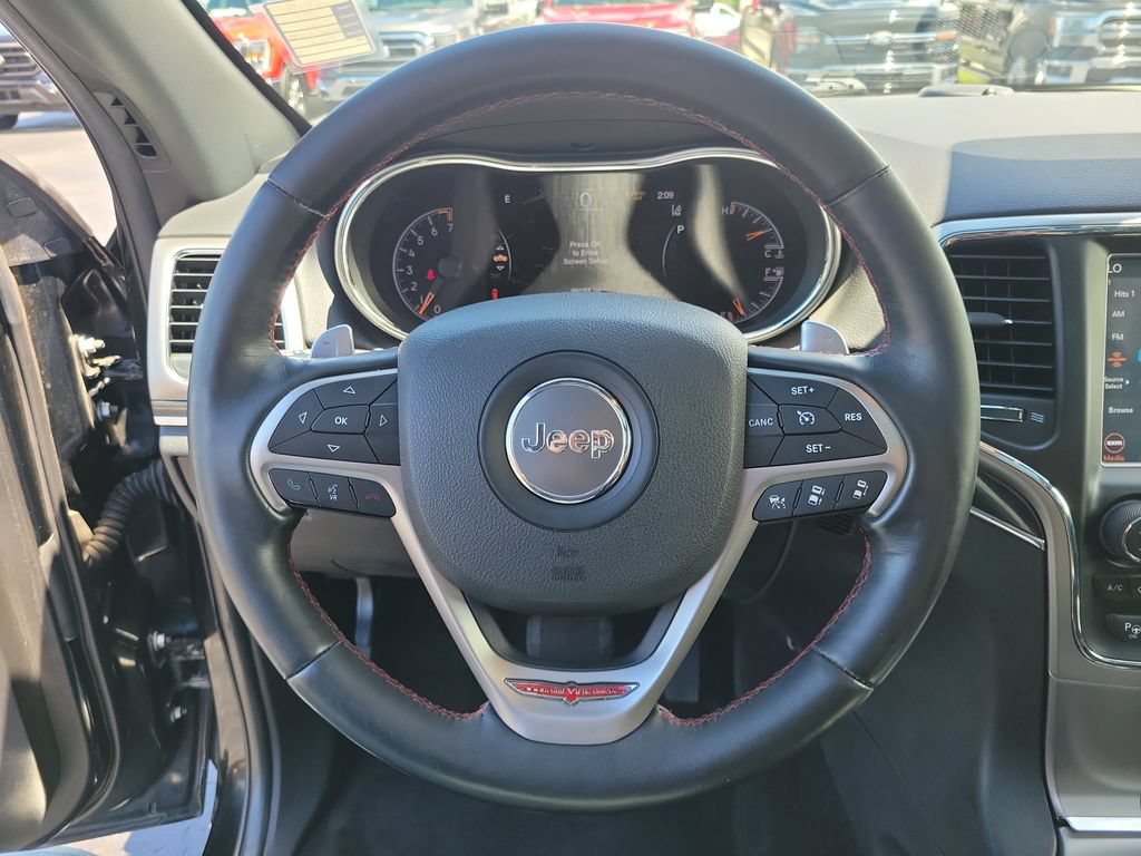 Used 2017 Jeep Grand Cherokee Trailhawk w/ Trailhawk Luxury Group AWD/4WD image 22