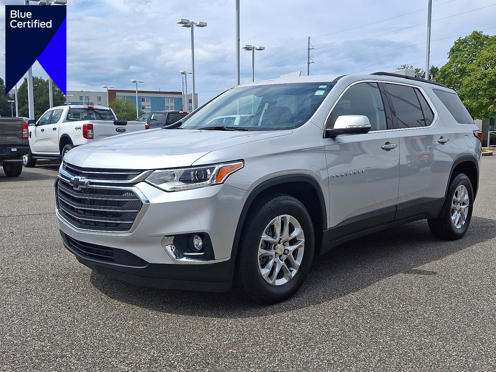 Used 2021 Chevrolet Traverse LT